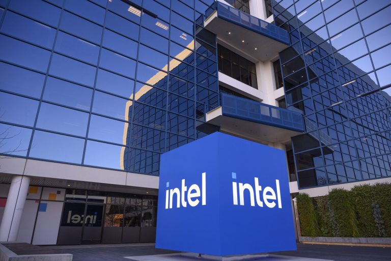 Intel tiene un plan para recuperar su antigua gloria. El problema es que llevarlo a cabo no le va a resultar fácil 8 1200 800 10