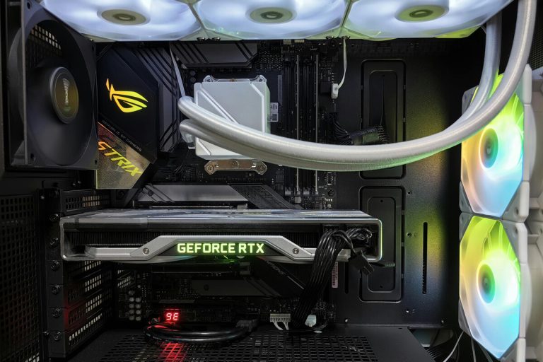 Algunas empresas están huyendo de China para esquivar los aranceles de EEUU. ASUS no ha tenido otra opción 10 1200 800 203