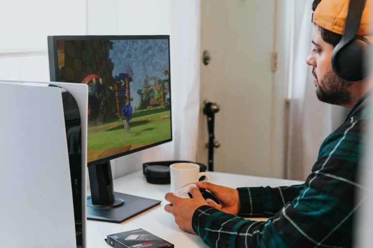 La IA entró en los videojuegos como experimento. Hoy más del 80% de los desarrolladores ya no saben producir sin ella 7 1200 800 216